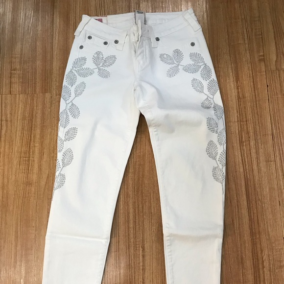 Jeans - Picture 1 of 8